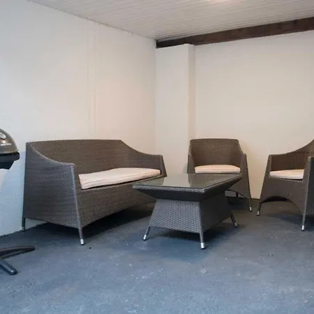 Apartment In Mit Terrasse Und Grill